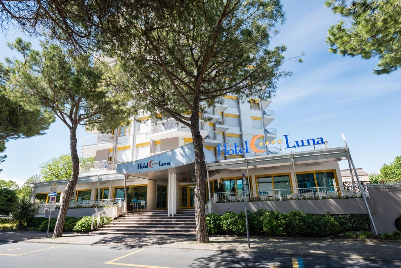 Luna Hotel